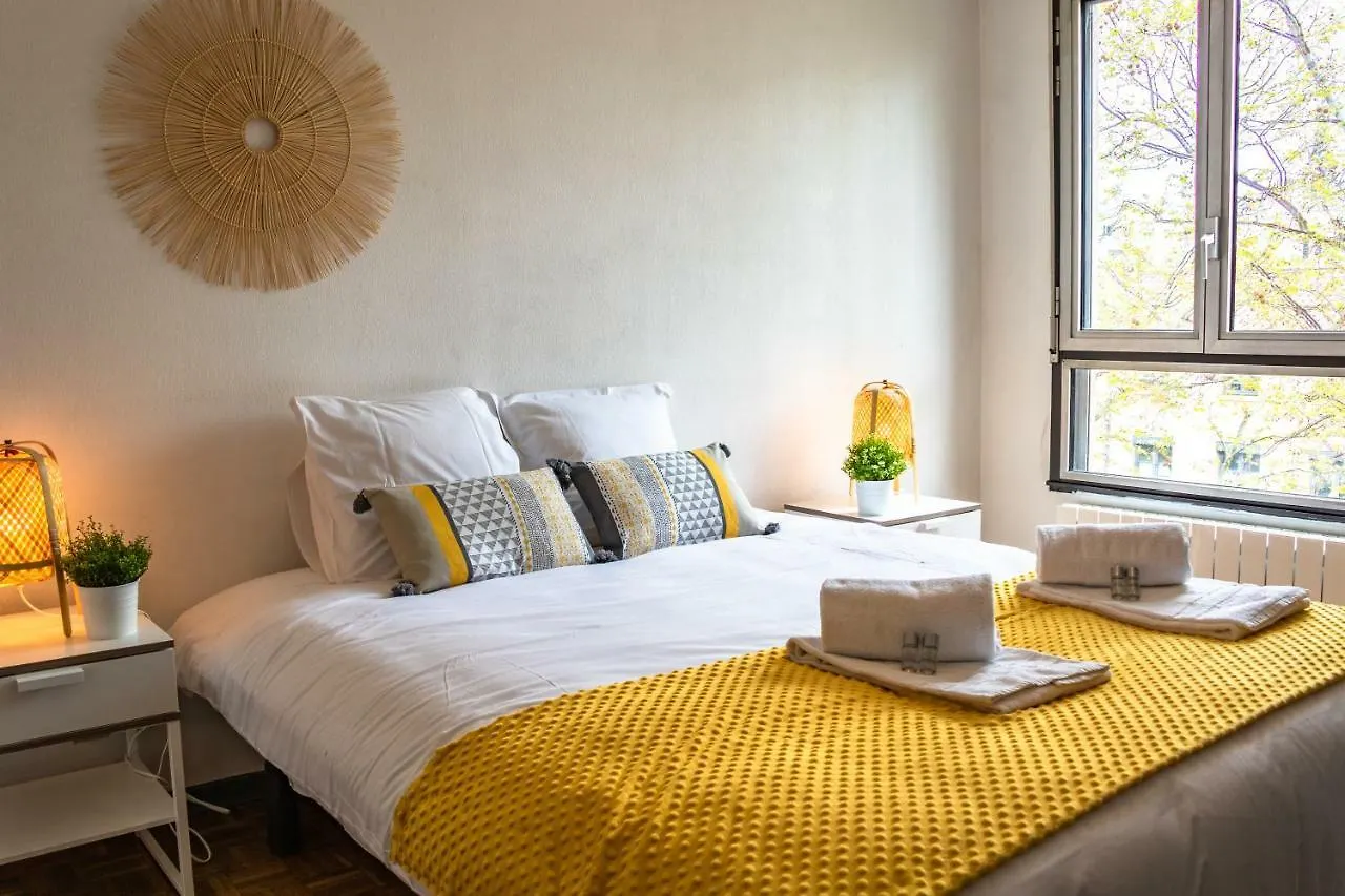 Majord'Home - Perrache - Lyon Centre Apartment